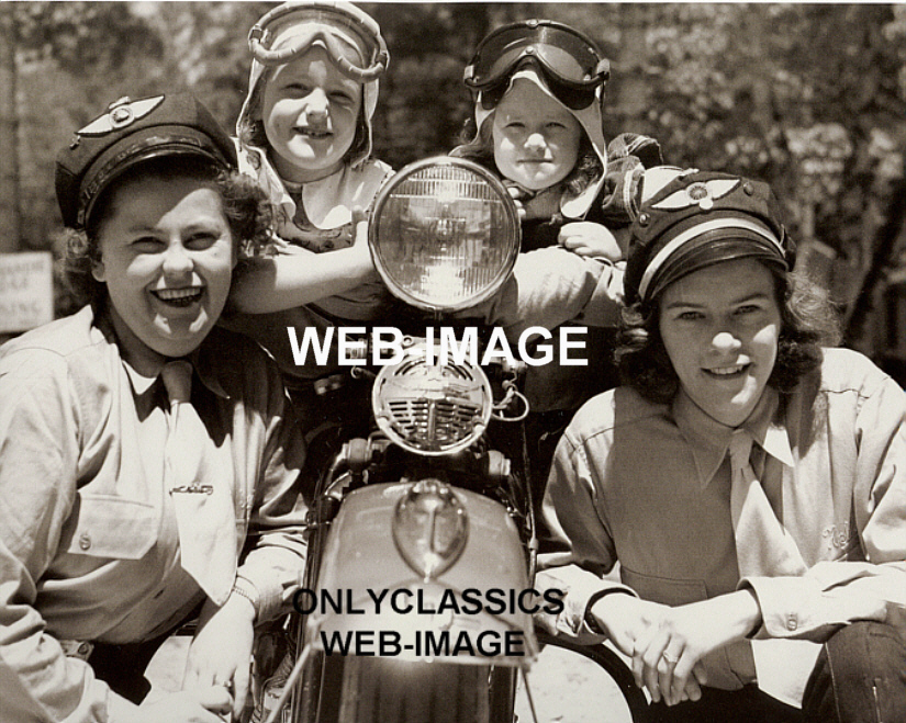 1948 HARLEY DAVIDSON FL MOTORCYCLE CLUB PHOTO WOMAN KID  