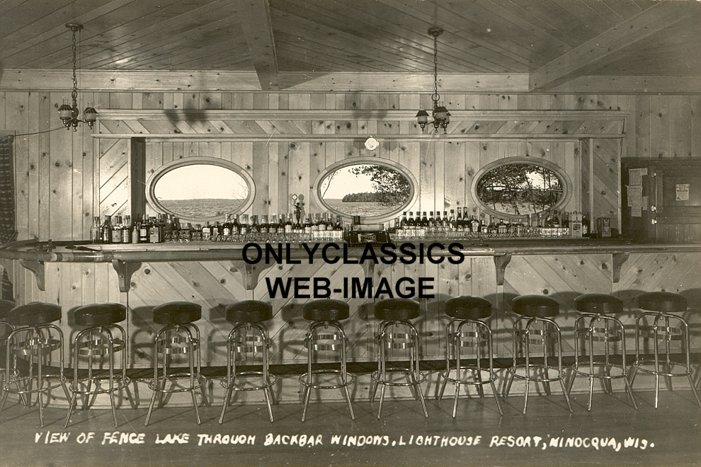 40s VINTAGE LIGHTHOUSE RESORT BAR PHOTO FENCE LAKE MINOCQUA WI ROW OF BAR STOOLS